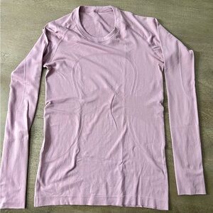 Lululemon long sleeve top size 6